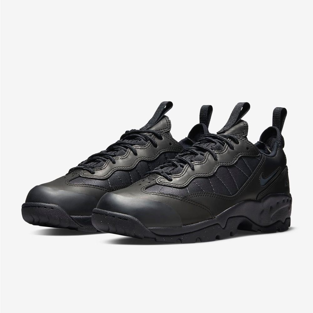 Nike ACG Air Mada
